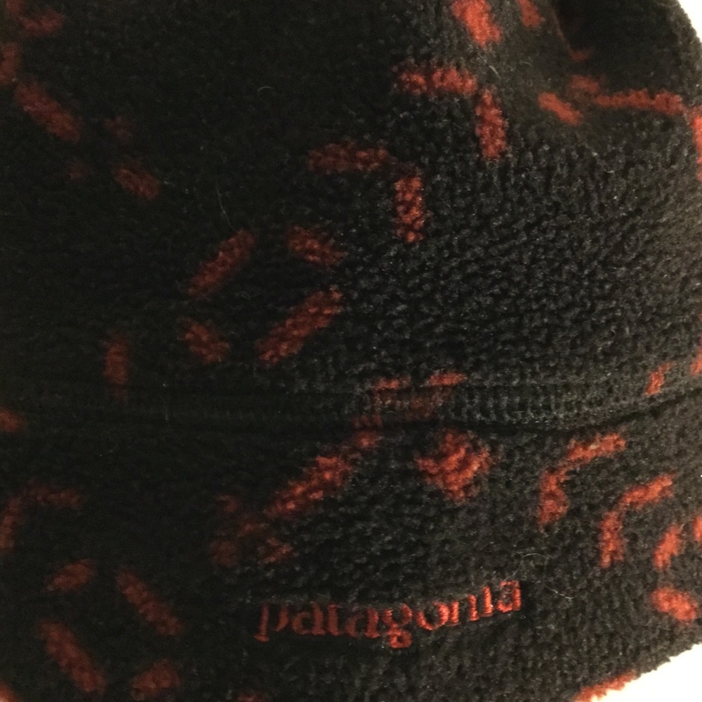 SOLD SOLD SOLD!!! Patagonia knit snow ski beanie